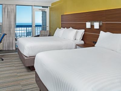Resort Express Oceanfront By Ihg 3*